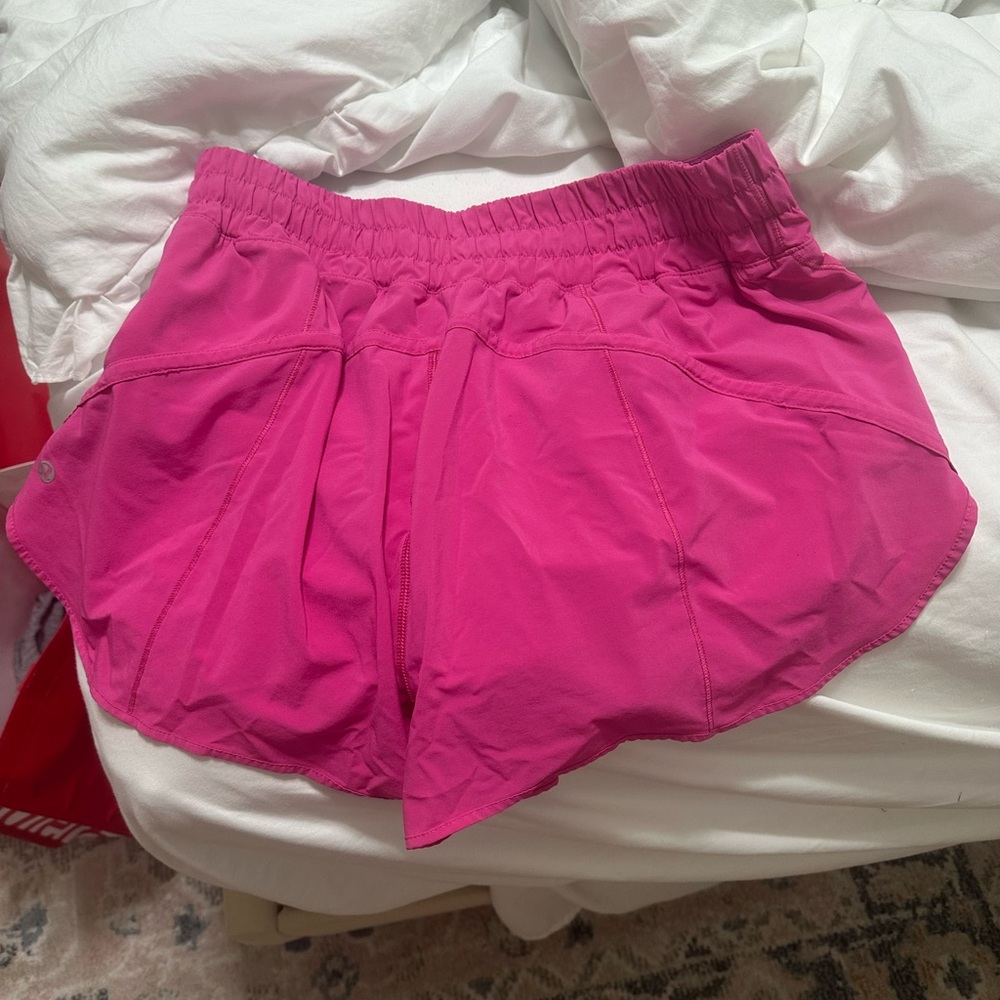 sonic pink track that 3’ shorts